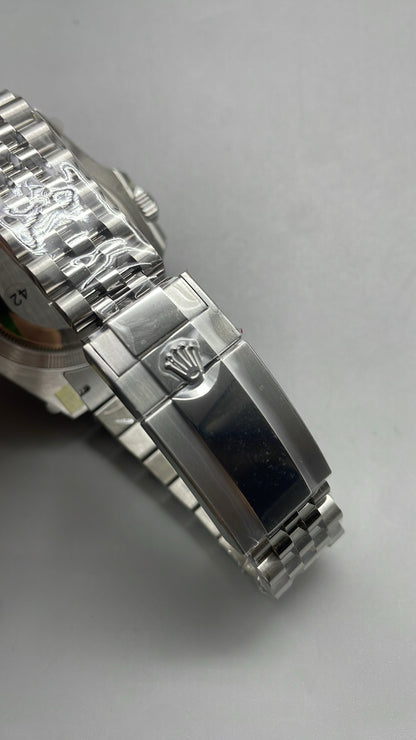 Rolex GMT-Master II "Batman" 40 – VSF SUPER CLONE – 126710BLNR – Jubilee Bracelet