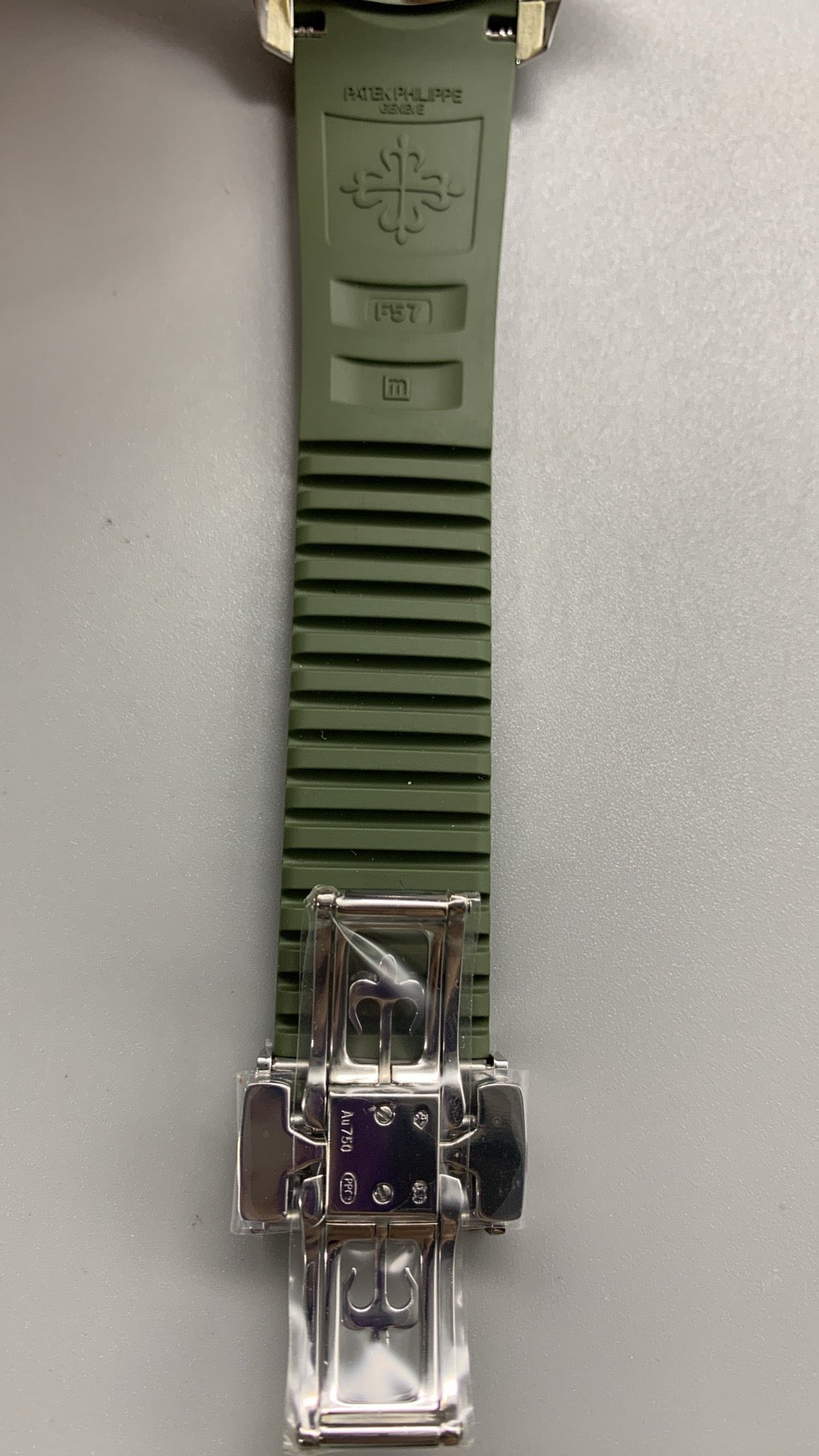 Patek Philippe Aquanaut 3285 V3 – 5968G-010 Chronograph White Gold Khaki Green Dial (2023)