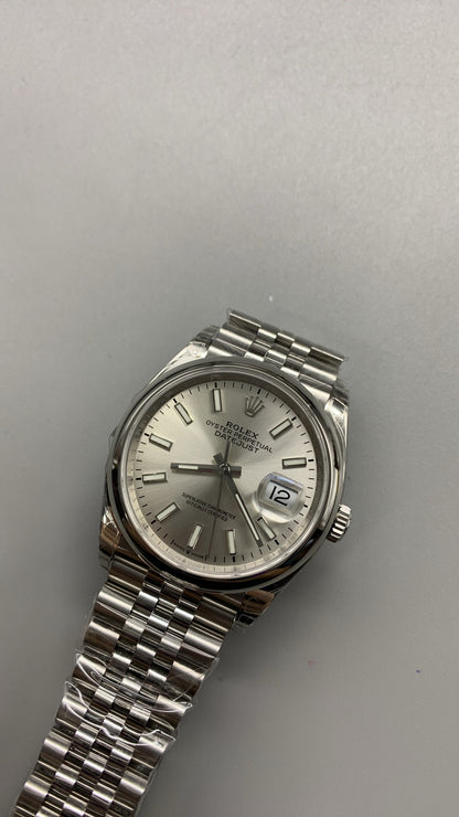 Rolex Datejust 41 126300 Acciaio Inossidabile Quadrante Argento Oyster (2025)