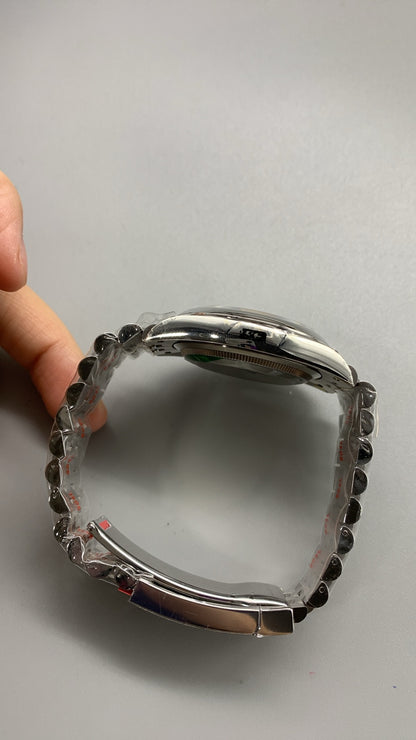 Rolex Datejust 41 126300 Acciaio Inossidabile Quadrante Argento Oyster (2025)