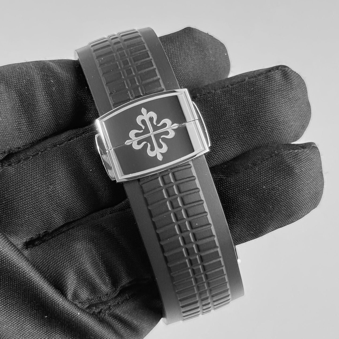 Patek Philippe Aquanaut 3285 V3 – AAA+ 5167/1A-001 Stainless Steel Black Dial (2023)